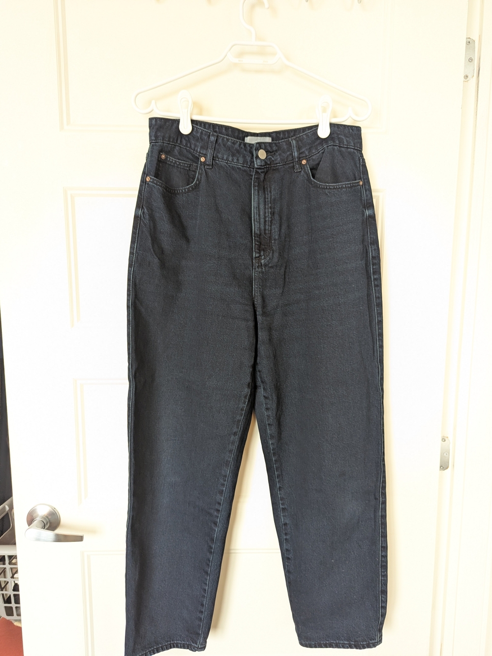 Classic Dark Blue Straight-Leg Jeans H&M
